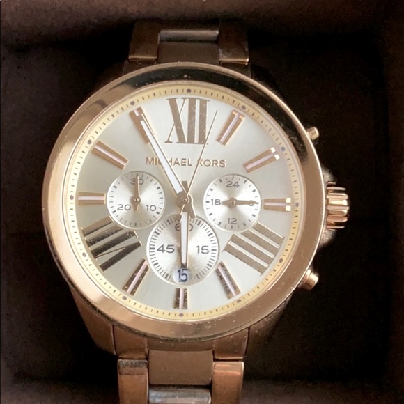 Michael Kors Watch - Picture 4 of 5